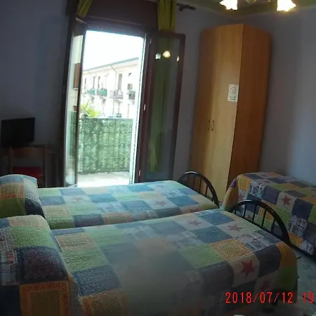 Couette-café The Caponi Bros 2*
