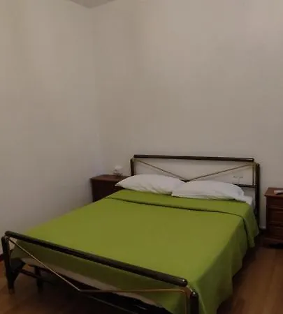 The Caponi Bros Bed & Breakfast 2*