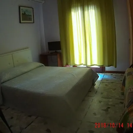 The Caponi Bros Bed & Breakfast 2*