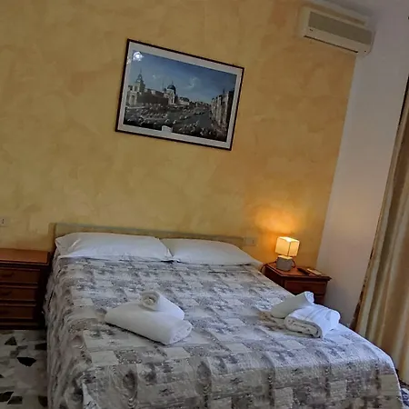 The Caponi Bros Bed & Breakfast Mestre