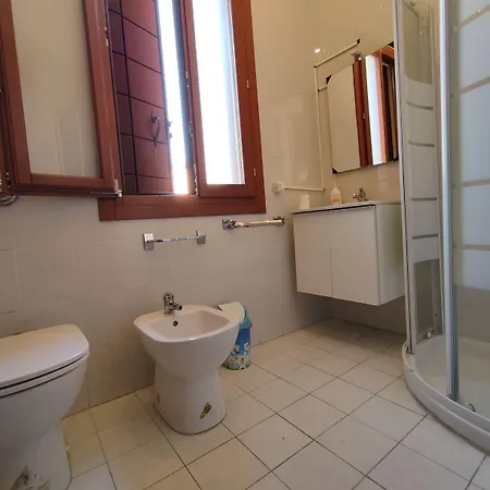 The Caponi Bros Bed & Breakfast Mestre