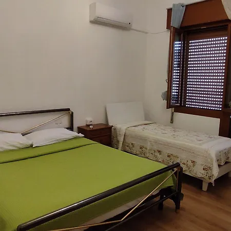 The Caponi Bros 2* Mestre