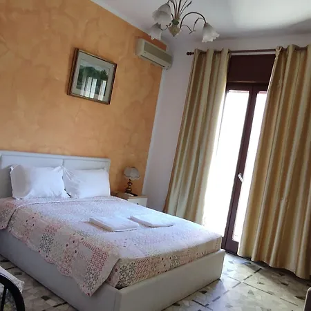 The Caponi Bros Mestre