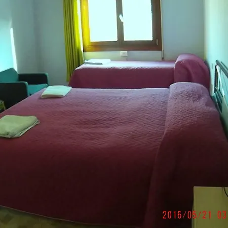 The Caponi Bros Bed & Breakfast Mestre