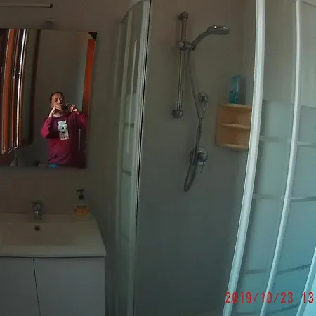 The Caponi Bros Bed & Breakfast 2*