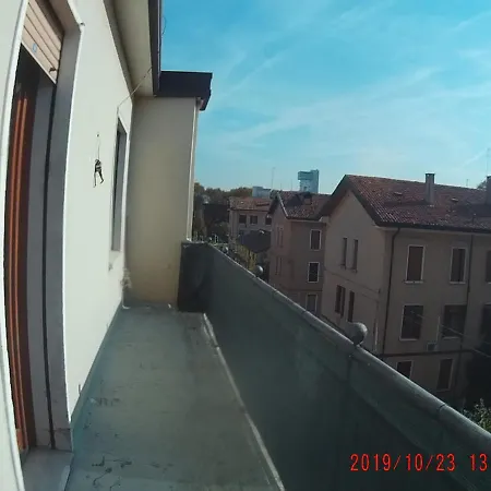 The Caponi Bros Bed & Breakfast 2*