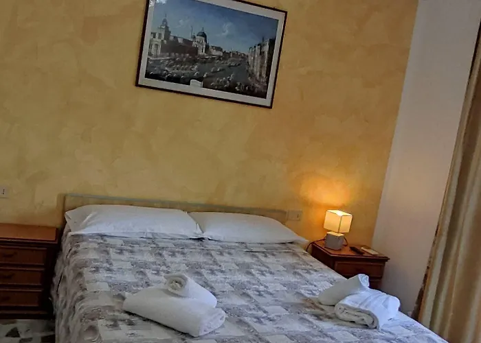 The Caponi Bros Отель типа 