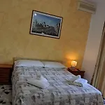The Caponi Bros Отель типа 